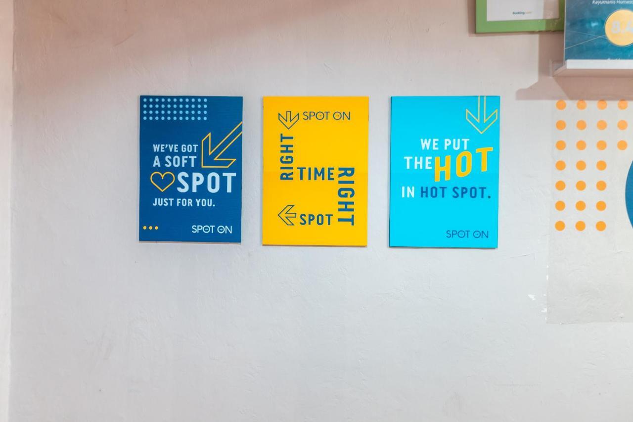 Spot On 2033 Kayumanis Homestay Syariah Jakarta Bagian luar foto